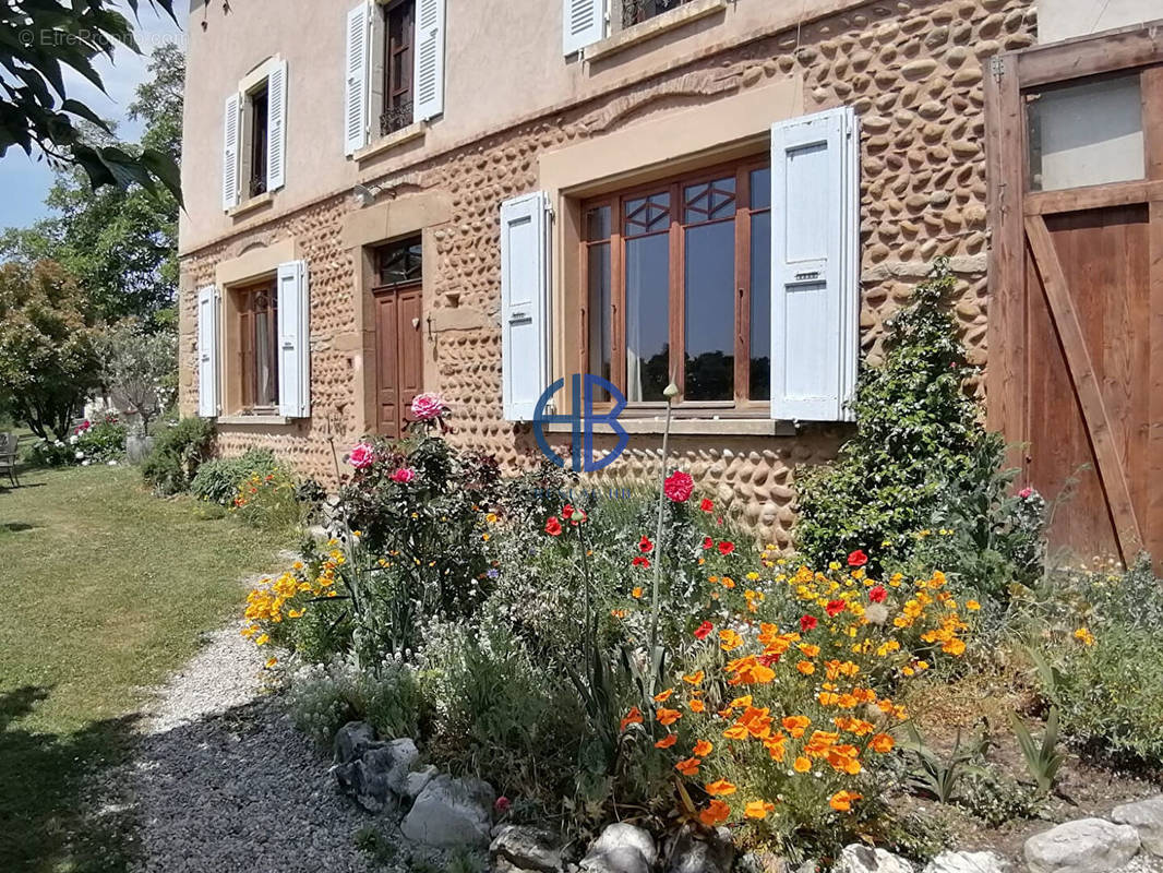 Maison à LA COTE-SAINT-ANDRE