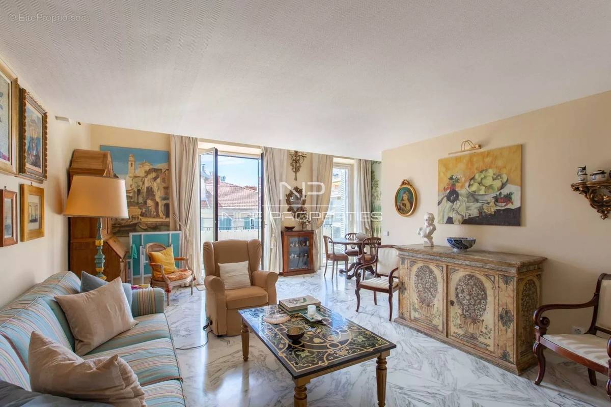 Appartement à NICE