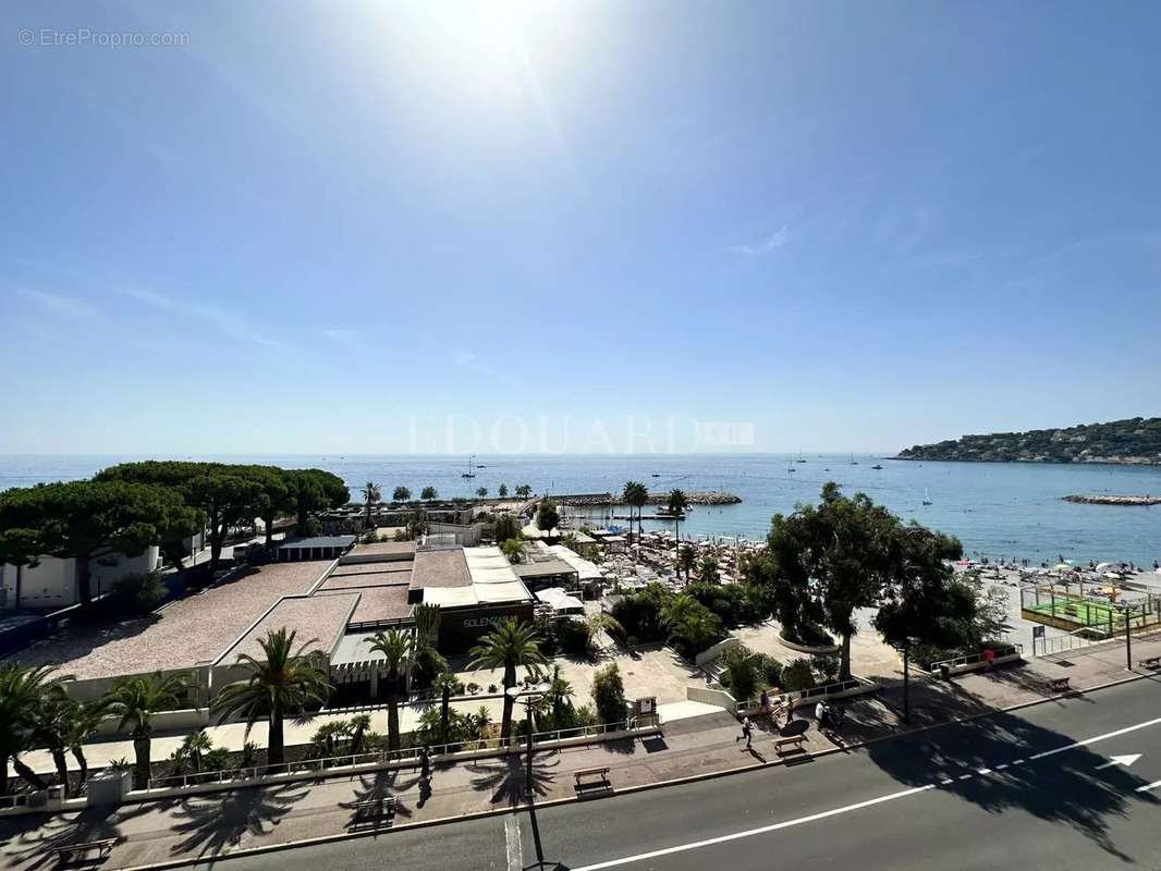 Appartement à ROQUEBRUNE-CAP-MARTIN