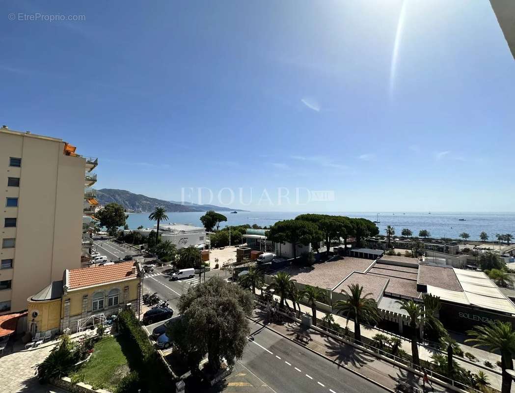 Appartement à ROQUEBRUNE-CAP-MARTIN