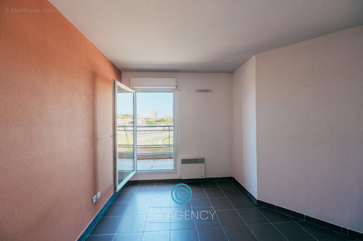 Appartement à MARSEILLE-10E