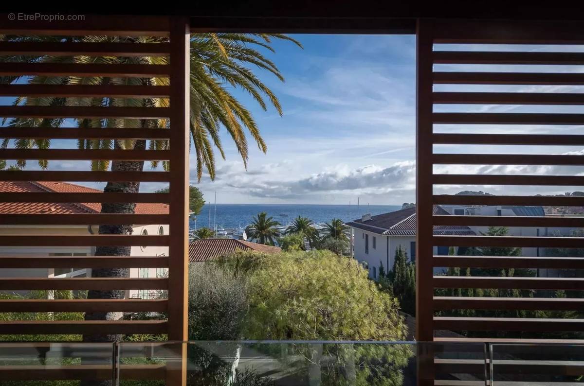 Appartement à SAINT-JEAN-CAP-FERRAT