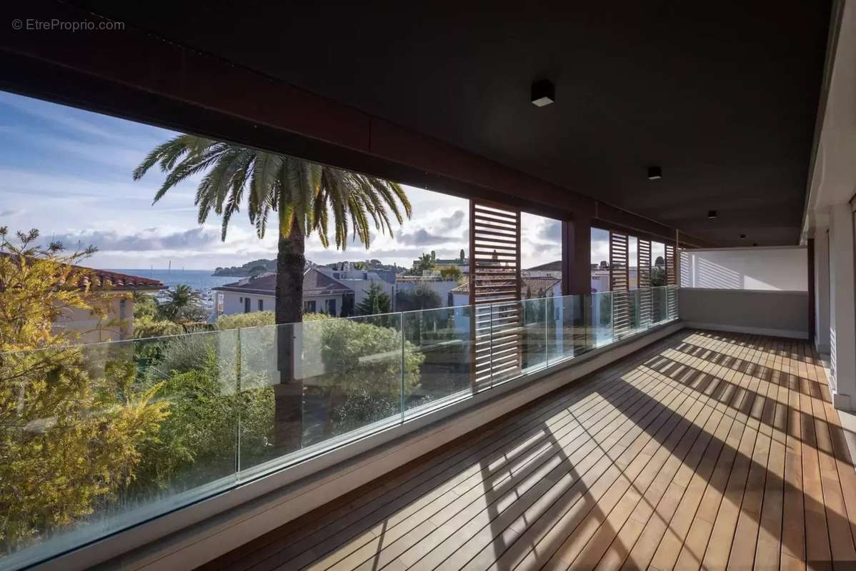 Appartement à SAINT-JEAN-CAP-FERRAT