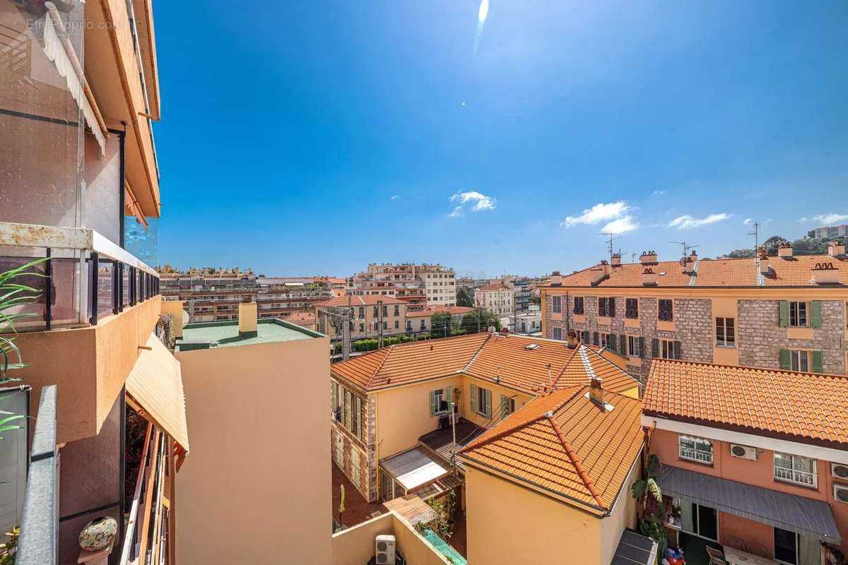 Appartement à MENTON