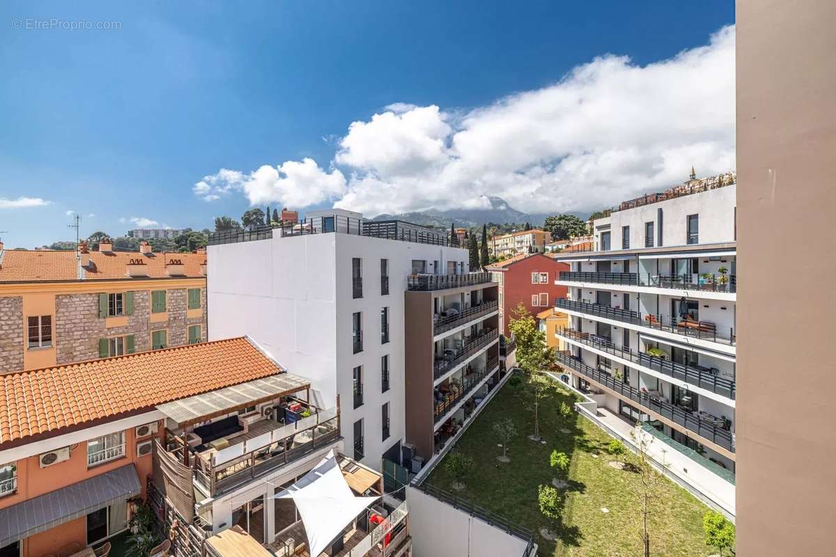 Appartement à MENTON