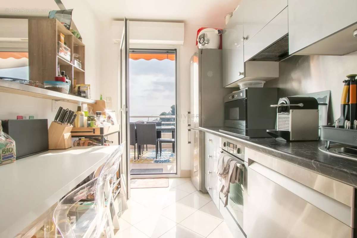 Appartement à BEAUSOLEIL