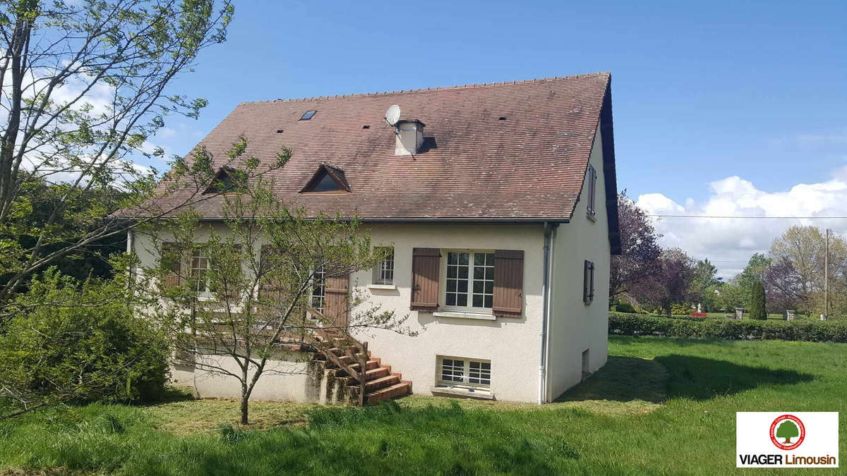 Maison à CHENERAILLES