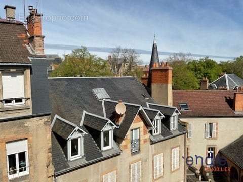 Appartement à MOULINS