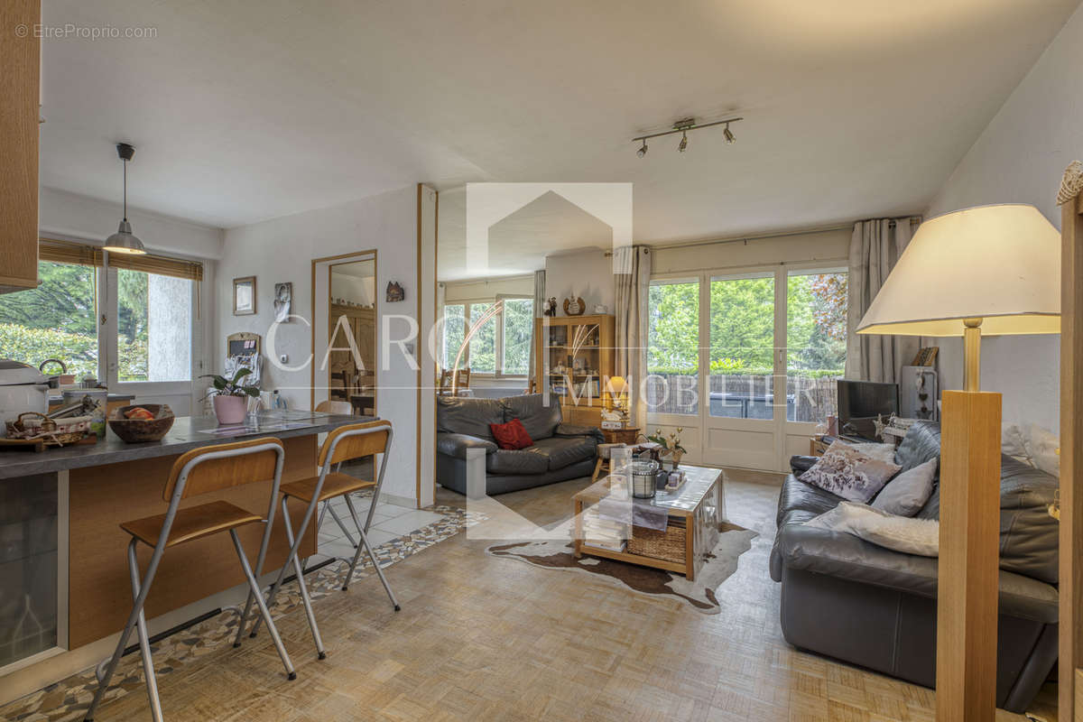 Appartement à ANNECY-LE-VIEUX