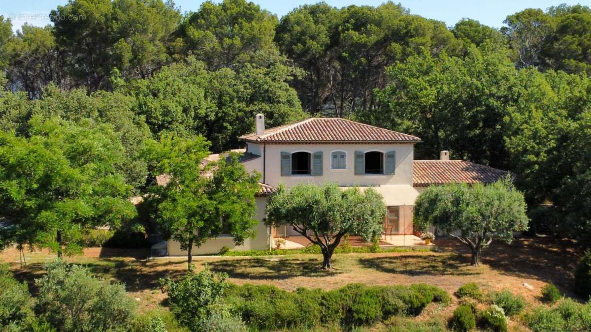 Maison à DRAGUIGNAN