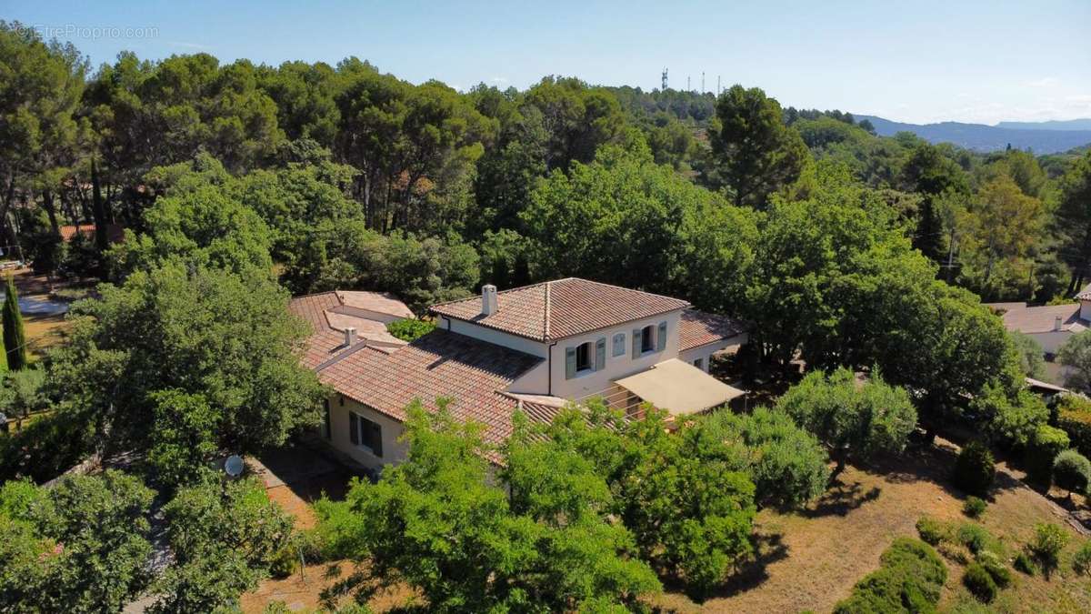 Maison à DRAGUIGNAN