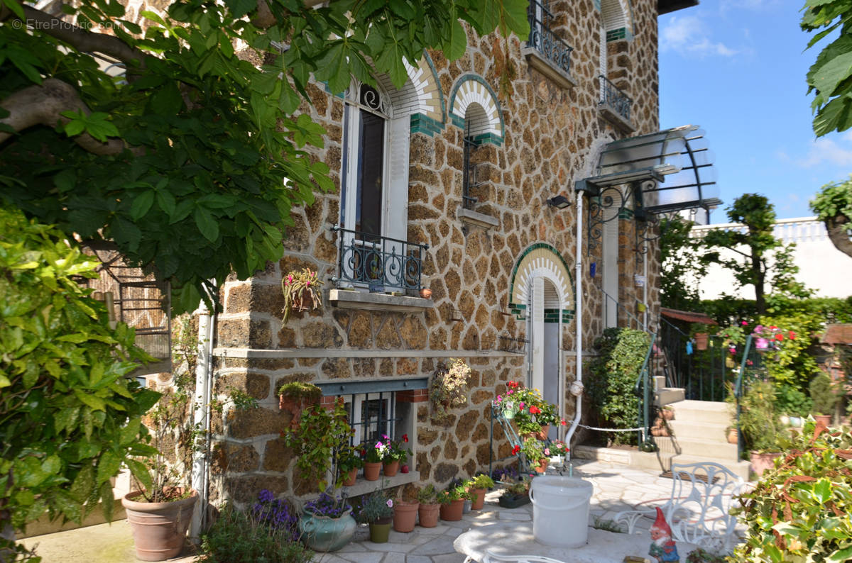 Maison à CHAMPIGNY-SUR-MARNE