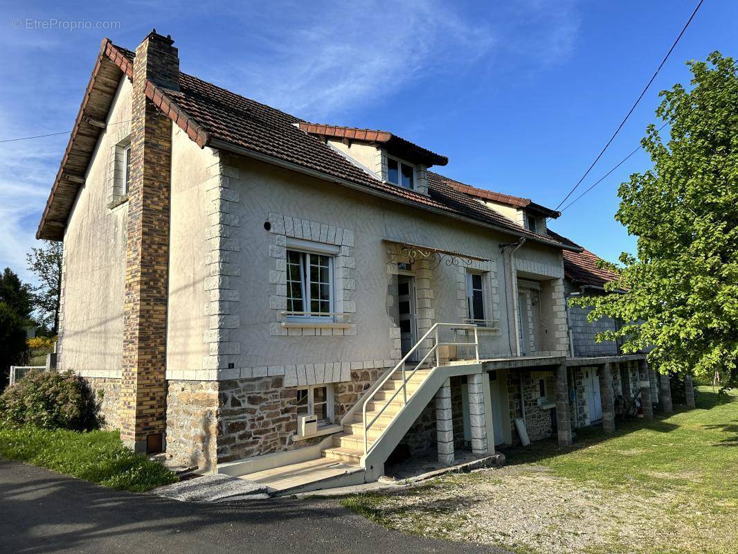 Maison à SAINT-MEXANT