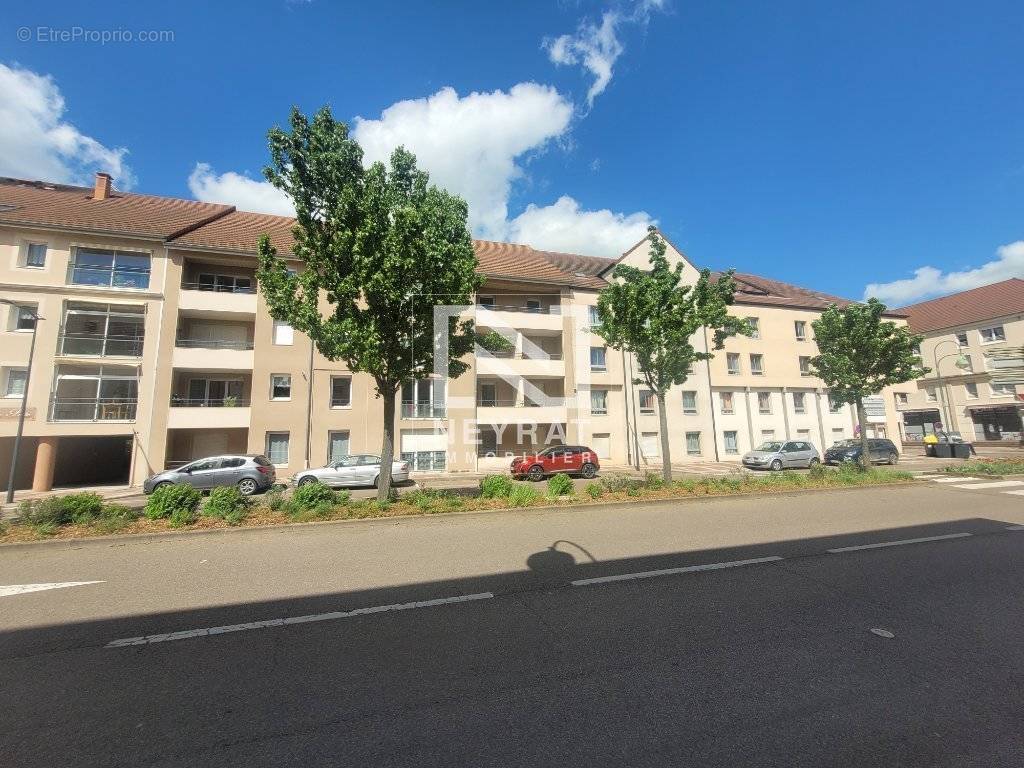 Appartement à PARAY-LE-MONIAL