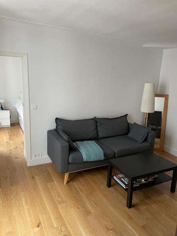 Appartement à PARIS-7E