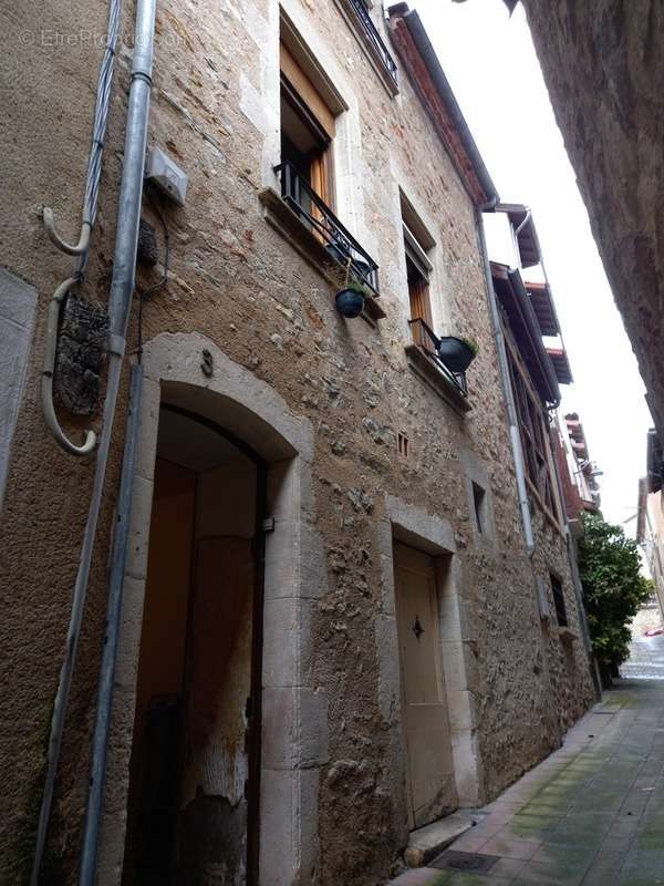 Maison à VILLEFRANCHE-DE-ROUERGUE