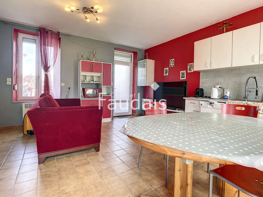 Appartement à VIERVILLE-SUR-MER