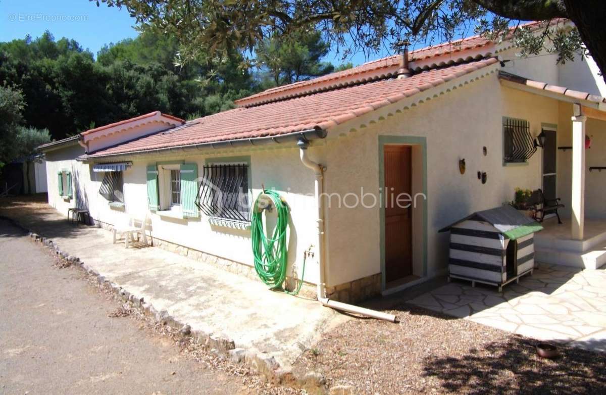 Maison à TRANS-EN-PROVENCE