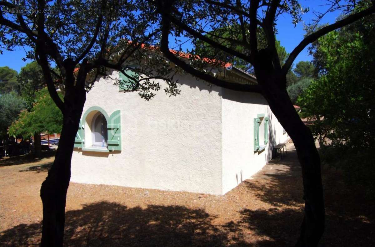 Maison à TRANS-EN-PROVENCE