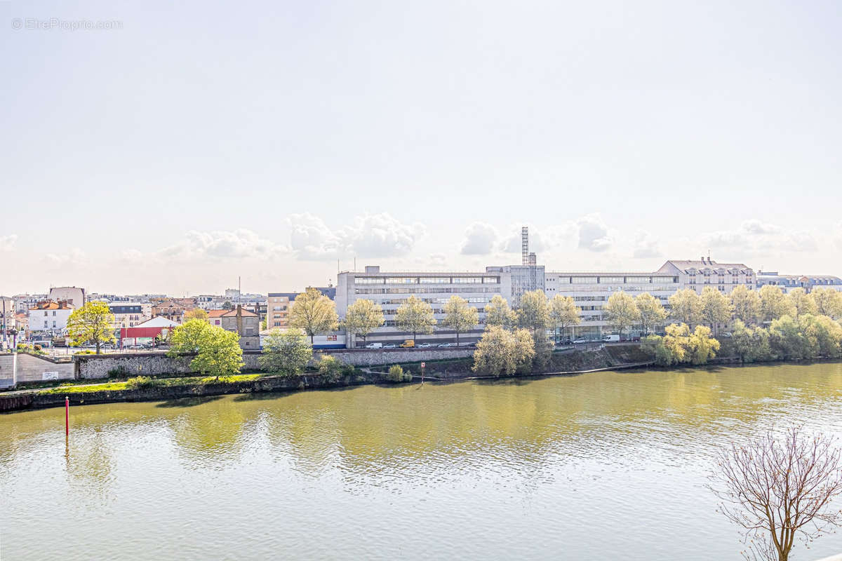 Appartement à IVRY-SUR-SEINE