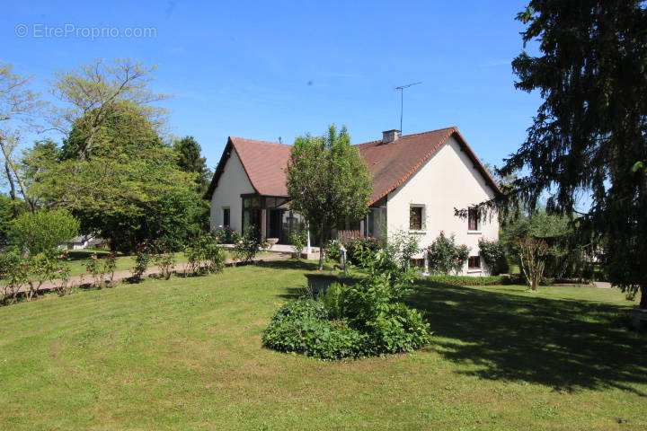 Maison à NAINTRE