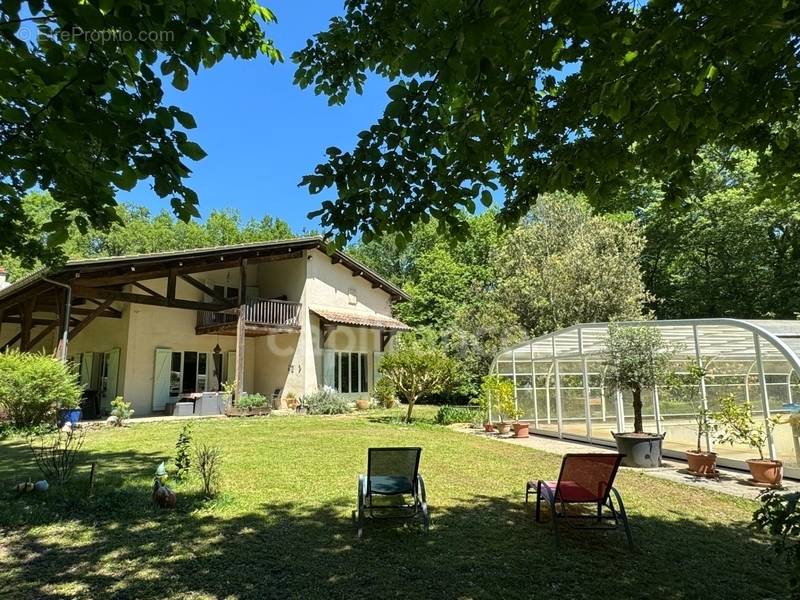 Maison à SAUVETERRE-DE-GUYENNE