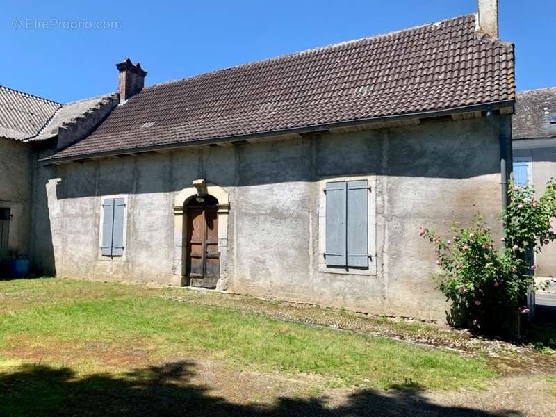 Maison à LALOUBERE