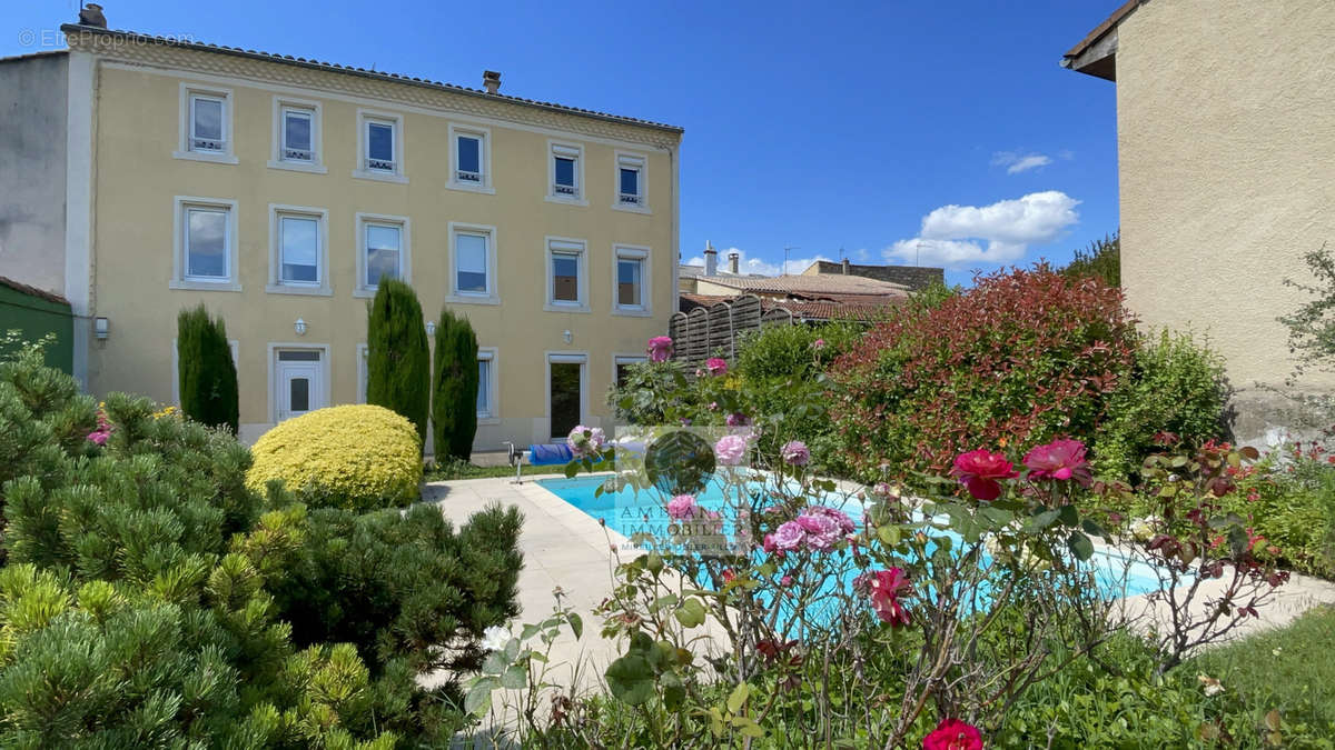 Maison à SAINT-PERAY