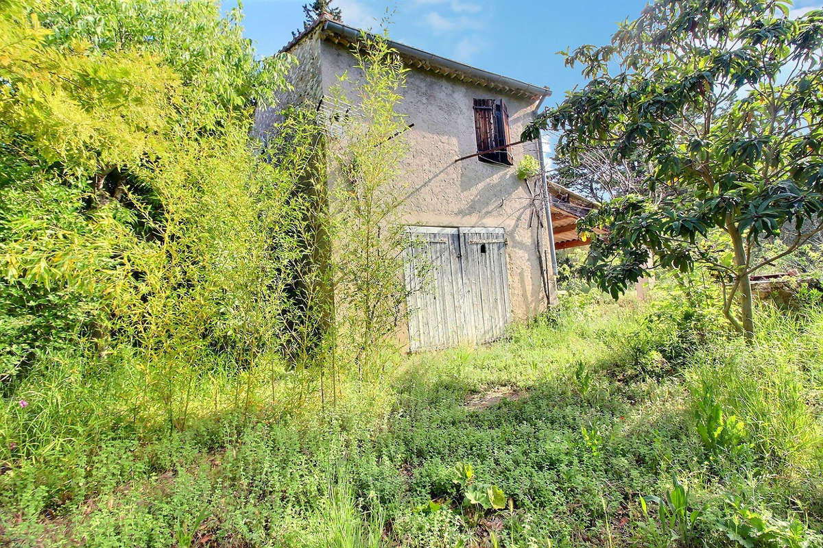 Maison à LA FARE-LES-OLIVIERS