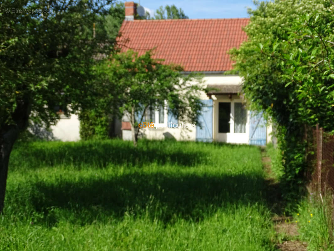 Maison à SAINT-BAUDEL