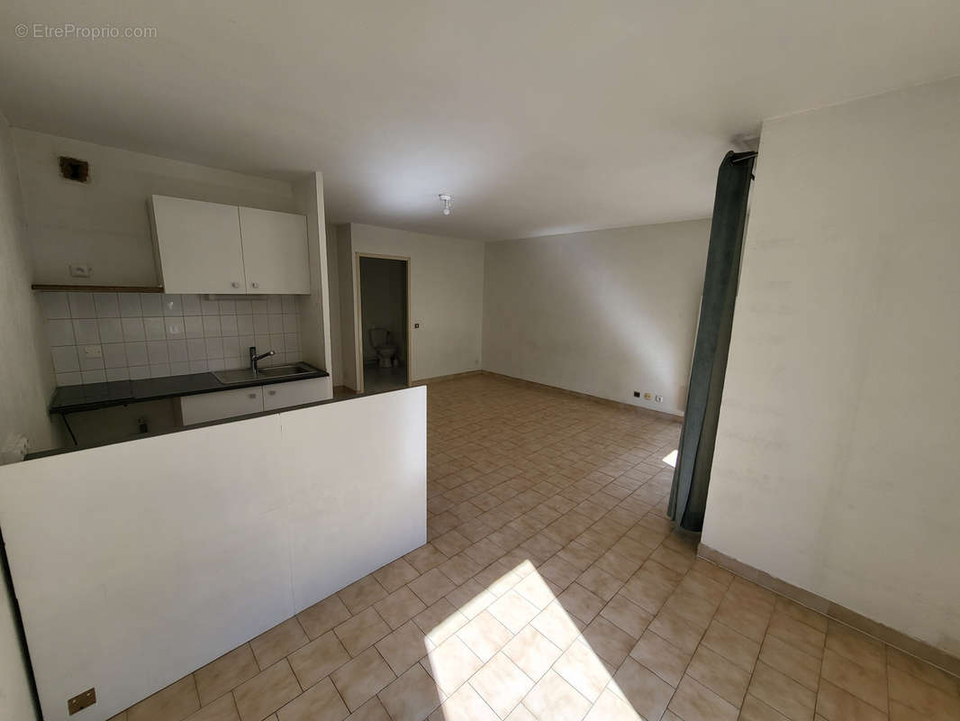 Appartement à MARSEILLE-10E