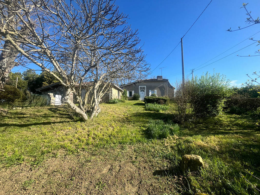 Maison à MONTIGNAC-DE-LAUZUN