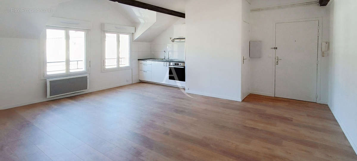 Appartement à ARPAJON