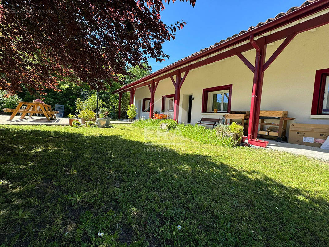 Maison à SAINT-ANDRE-DE-CUBZAC