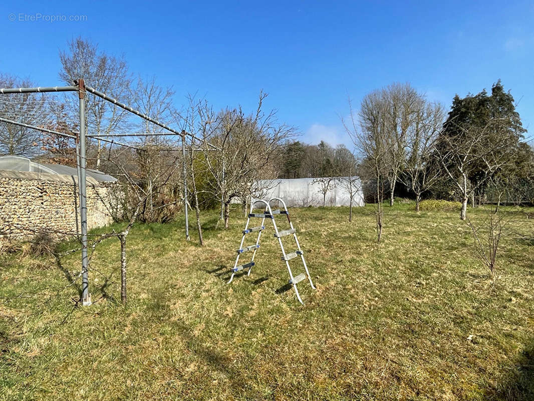 Maison à LA LOUPE