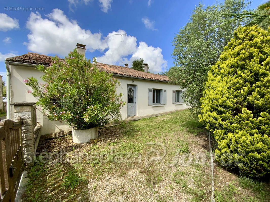 Maison à LORIGNAC