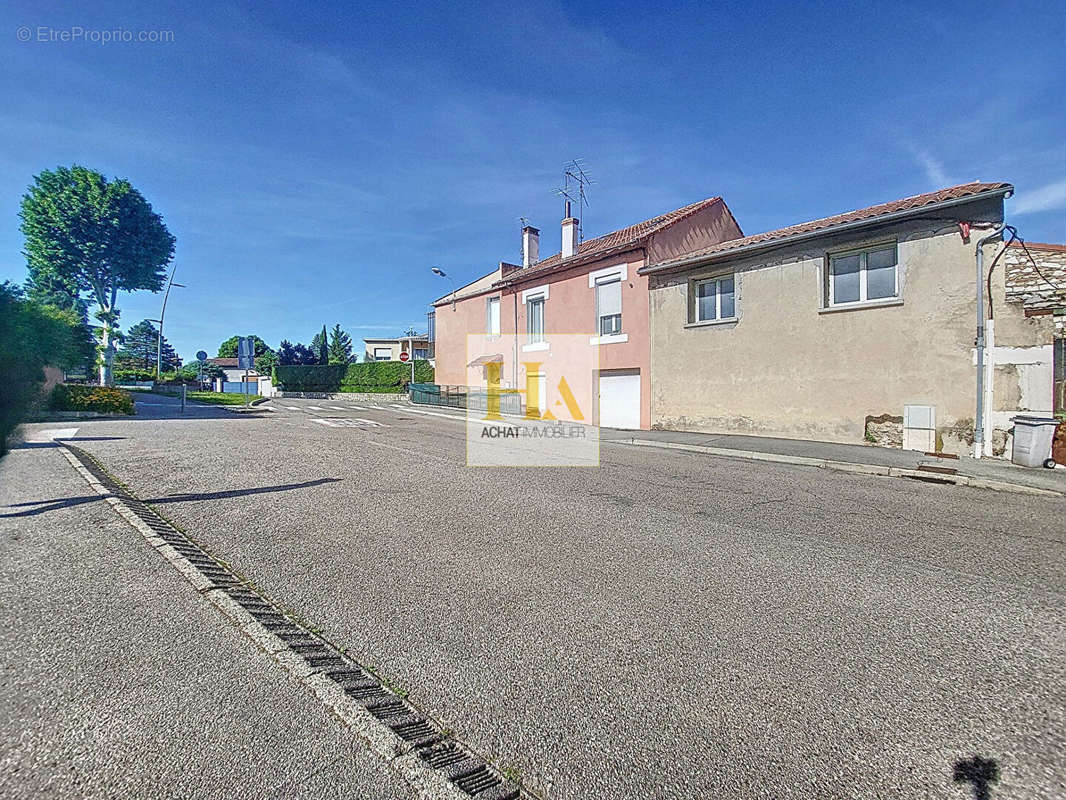 Appartement à SAINT-PERAY