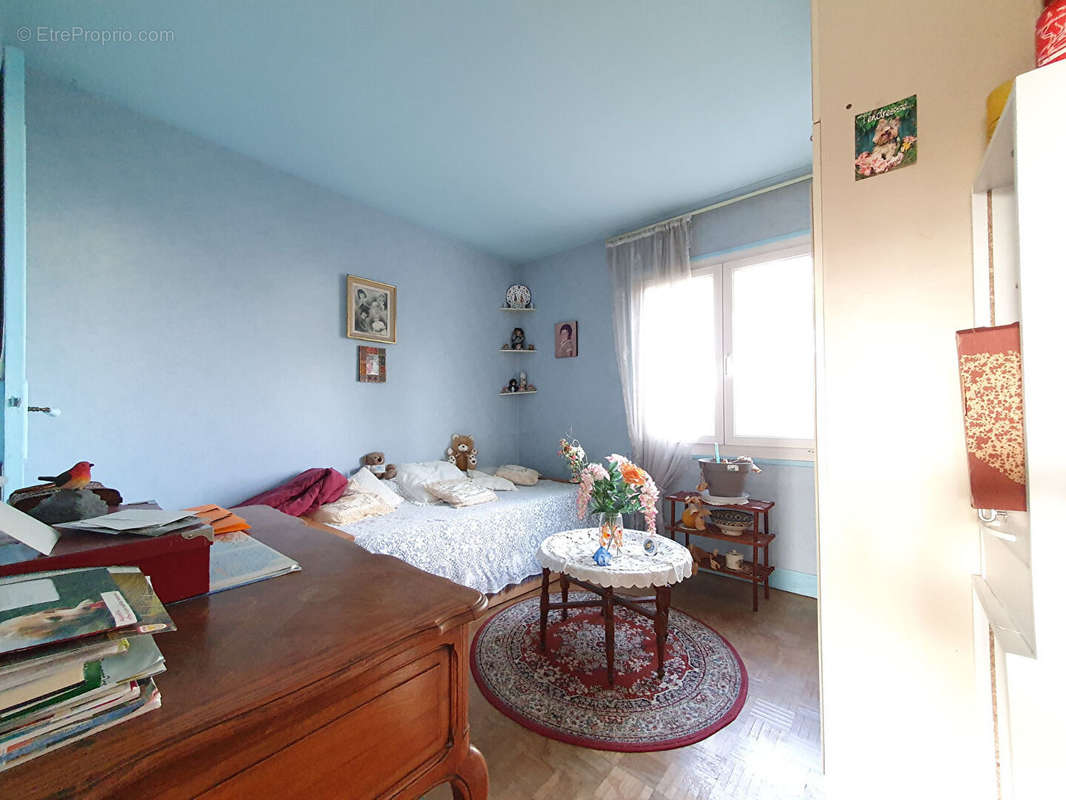 Appartement à CHATILLON