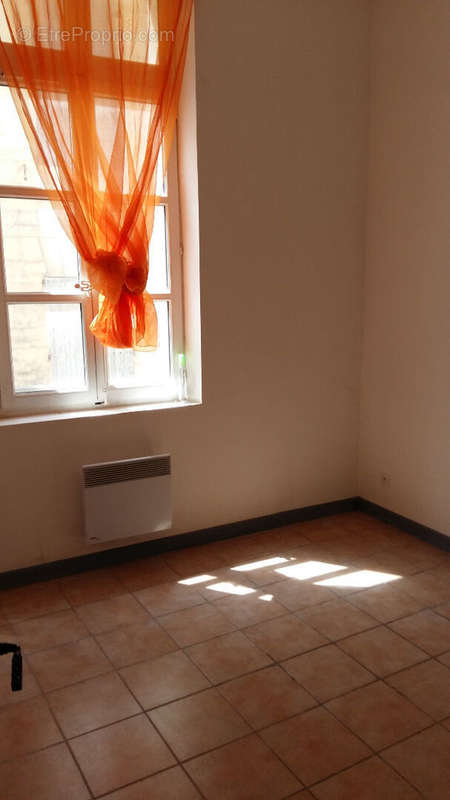 Appartement à BEAUCAIRE