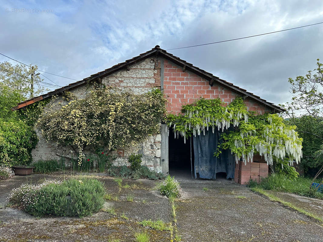 Maison à CASTELCULIER