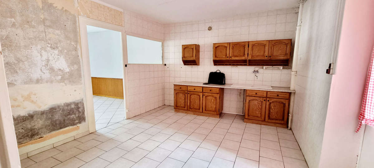 Appartement à TENAY