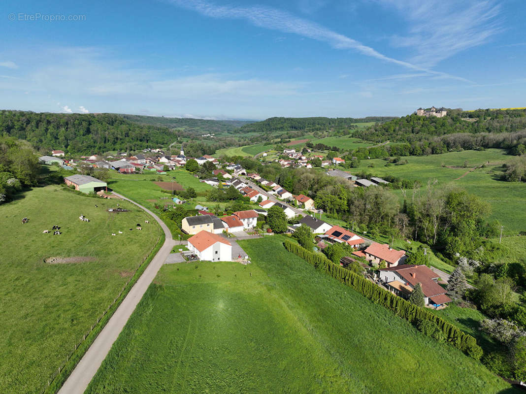 Terrain à MANDEREN