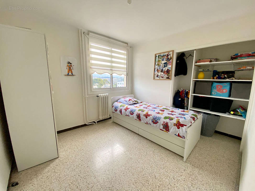 Appartement à MARSEILLE-13E