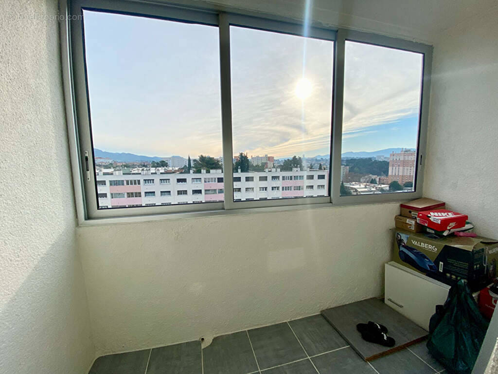 Appartement à MARSEILLE-13E