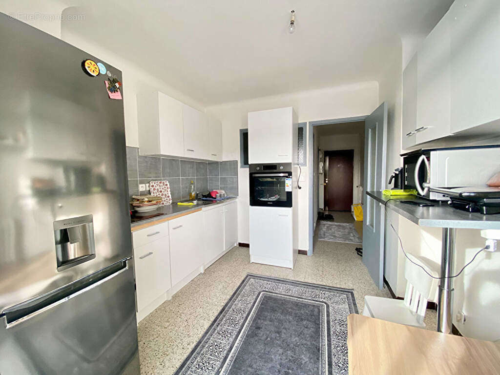 Appartement à MARSEILLE-13E