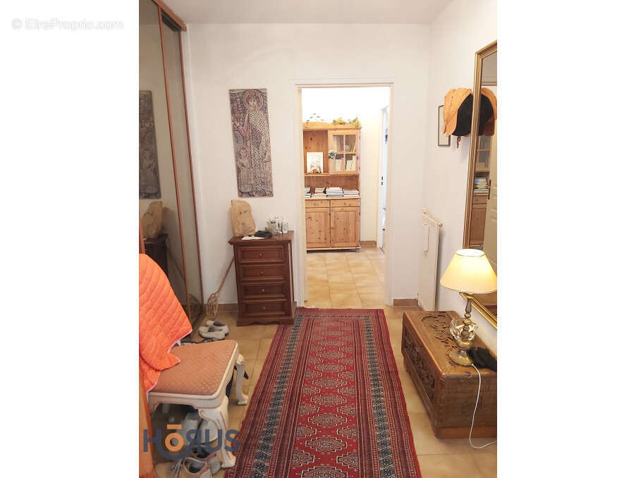 Appartement à MANDELIEU-LA-NAPOULE