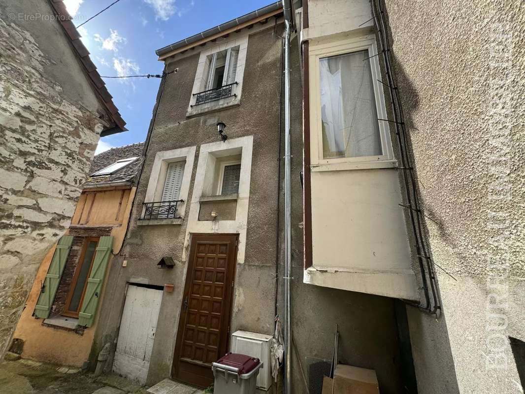 Appartement à JOIGNY