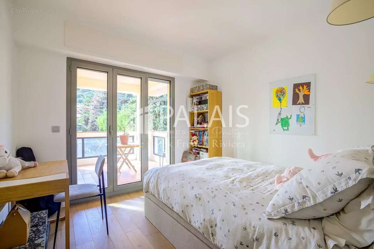 Appartement à BEAULIEU-SUR-MER