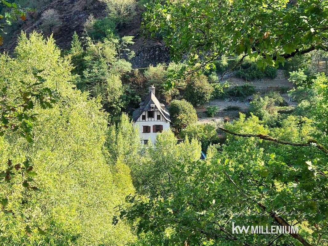 Maison à CONQUES