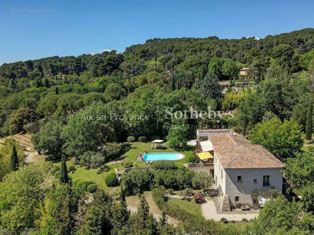 Maison à AIX-EN-PROVENCE